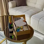 Qoople Legend 37 A-35 Apartments With A Private Beach