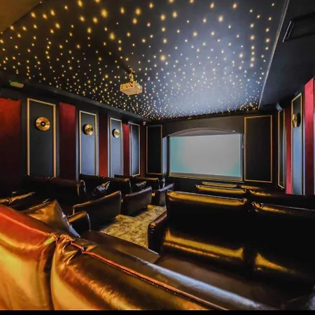 Qoople Legend 37 A-35 With A Private Apartament *