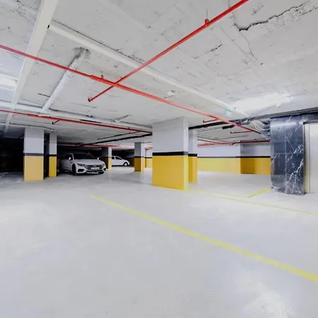 Qoople Legend 37 A-35 With A Private Алания